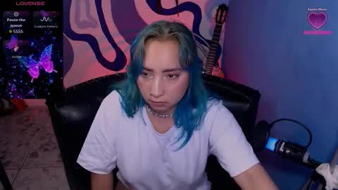 Snapshot of eva_brooks1 chatting on September 27, 4:34 pm Iris Smile independent model online show from September 27, 4:34 pm