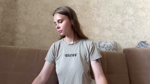 Eva Calvin online show from June 25, 4:34 am