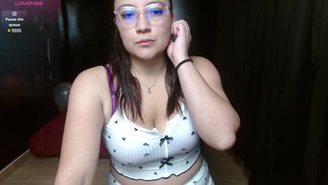 Eva online show from December 31, 1:52 pm