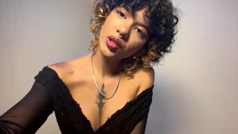 Snapshot of eva_caos chatting on February 26, 6:45 am Eva online show from February 26, 6:45 am