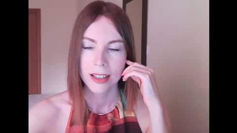 Snapshot of eva_cutesmile chatting on June 29, 7:14 pm Eva online show from June 29, 7:14 pm