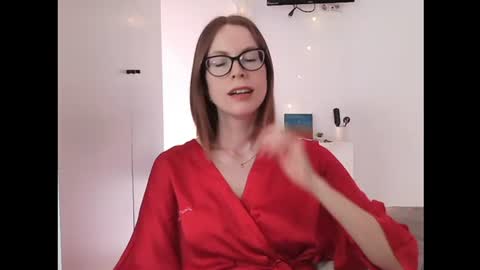 Snapshot of eva_cutesmile chatting on July 29, 6:39 pm Eva online show from July 29, 6:39 pm