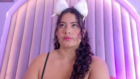 Snapshot of eva_daemon chatting on April 1, 11:33 am EVA DAEMON online show from April 1, 11:33 am