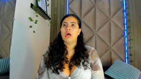 Snapshot of eva_daemon chatting on April 17, 11:46 am EVA DAEMON online show from April 17, 11:46 am