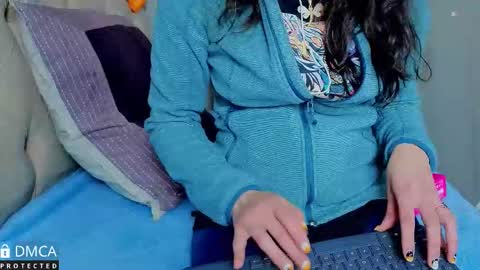 Snapshot of eva_delight_ chatting on November 7, 11:21 am eva delight online show from November 7, 11:21 am