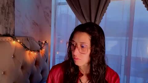 Snapshot of eva_delight_ chatting on November 15, 11:40 am eva delight online show from November 15, 11:40 am