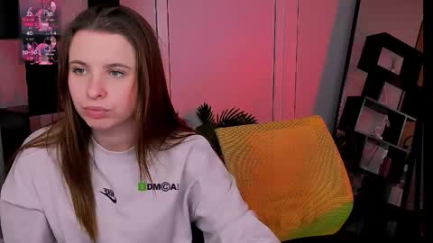 Snapshot of eva_drive chatting on October 25, 7:08 pm your dream online show from October 25, 7:08 pm