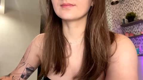 Snapshot of eva_elfis chatting on October 20, 9:37 pm Eva online show from October 20, 9:37 pm