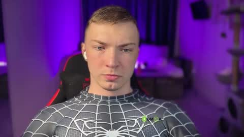 Snapshot of eva_iron chatting on February 12, 7:53 pm Eva and Iron online show from February 12, 7:53 pm