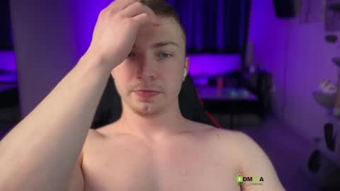 Snapshot of eva_iron chatting on February 26, 8:08 pm Eva and Iron online show from February 26, 8:08 pm