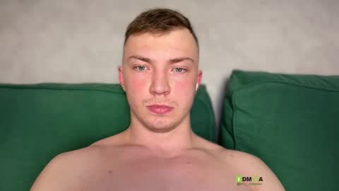 Snapshot of eva_iron chatting on March 20, 12:15 am Eva and Iron online show from March 20, 12:15 am