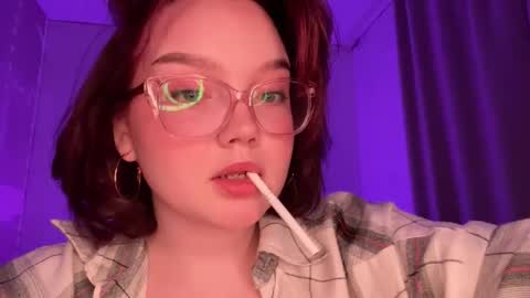 eva_kittenn online show from January 16, 5:44 am
