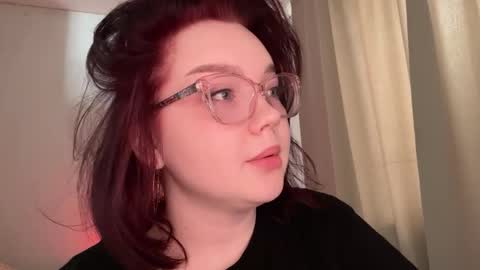 Snapshot of eva_kittenn chatting on February 26, 8:02 am eva_kittenn online show from February 26, 8:02 am