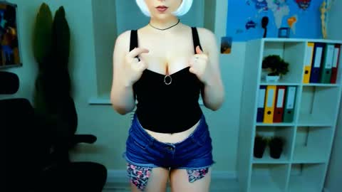 Eva online show from September 21, 9:55 am