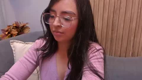 Angelinne online show from December 22, 6:39 am
