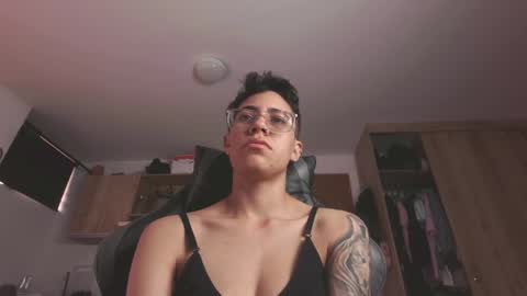 Eva cute online show from June 4, 12:33 pm
