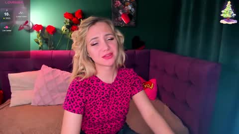 Snapshot of eva_moran chatting on February 21, 7:45 am Eva 3 online show from February 21, 7:45 am