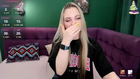 Snapshot of eva_moran chatting on May 6, 2:08 am Eva 3 online show from May 6, 2:08 am