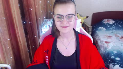 Eva online show from December 25, 7:02 pm