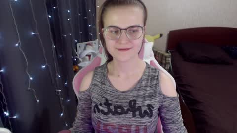 Eva online show from January 14, 1:17 pm