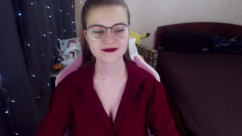 Eva online show from February 14, 9:56 am