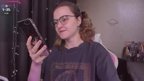 Eva online show from October 31, 10:05 am