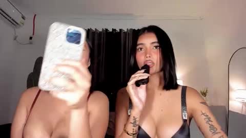 Snapshot of eva_penelope chatting on January 12, 6:51 am EVA online show from January 12, 6:51 am