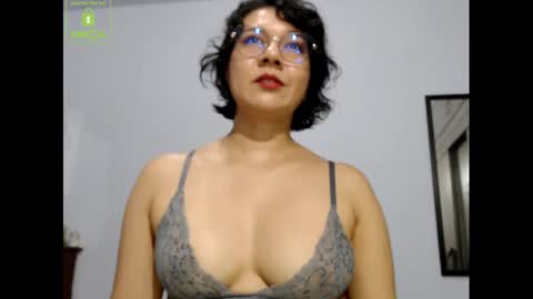Eva online show from December 5, 7:17 pm