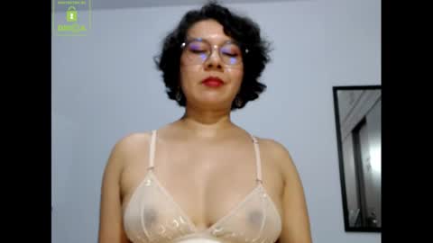 Eva online show from December 14, 1:39 am