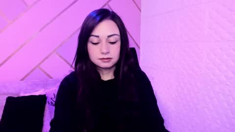 Eva online show from November 30, 1:59 pm