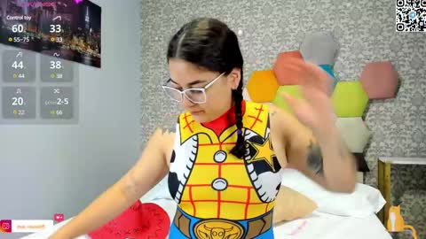 Snapshot of eva_rosse69 chatting on February 13, 12:00 pm Eva online show from February 13, 12:00 pm