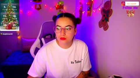 Eva  online show from December 4, 11:08 am