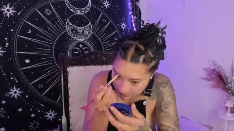 Eva  online show from February 20, 9:43 am