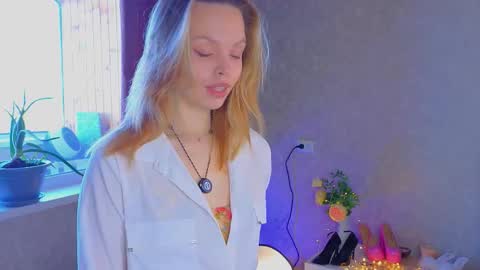 Snapshot of eva_sinn chatting on March 26, 10:21 am Hi there i am Eva and i wish create a nice community with you so join my Ticket Show for more pleasure online show from March 26, 10:21 am