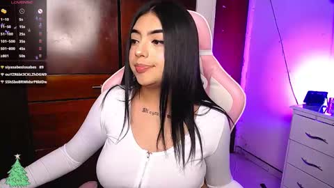 Eva  online show from December 16, 10:03 pm