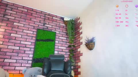 Eva online show from December 10, 11:40 pm