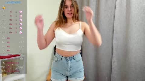 eva_toy online show from December 11, 3:13 am