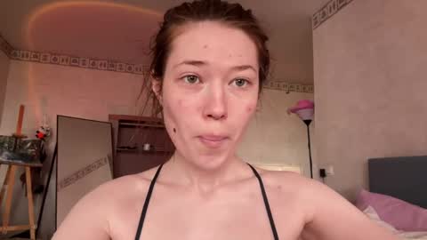 eva varnerr online show from May 11, 6:41 am