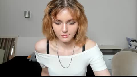 Snapshot of eva_vv chatting on June 15, 6:26 am Eva online show from June 15, 6:26 am