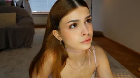Snapshot of eva_zill_blossom chatting on April 26, 7:39 am Hello my name is Eva its my first day here online show from April 26, 7:39 am