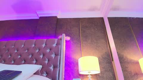 EVA CLOEE online show from January 15, 3:43 am