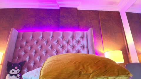 EVA CLOEE online show from February 5, 5:41 am