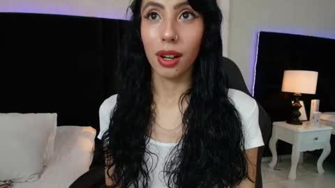 EVA CLOEE online show from September 30, 11:10 pm