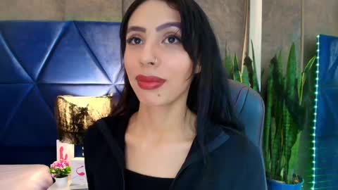 EVA CLOEE online show from October 21, 4:13 am