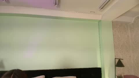 Snapshot of evaa_stevens chatting on October 6, 2:36 pm julieth online show from October 6, 2:36 pm