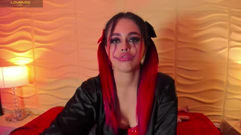 Snapshot of evaafoxxy_ chatting on October 12, 4:28 pm evaafoxxy_ online show from October 12, 4:28 pm