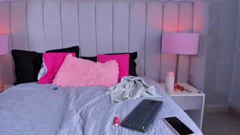  Eva online show from February 3, 9:42 pm