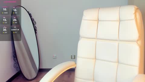 Eva  online show from January 18, 5:31 am