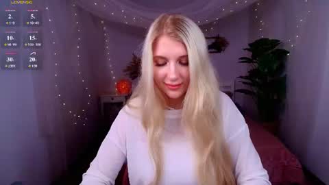 Eva  online show from July 31, 4:12 am