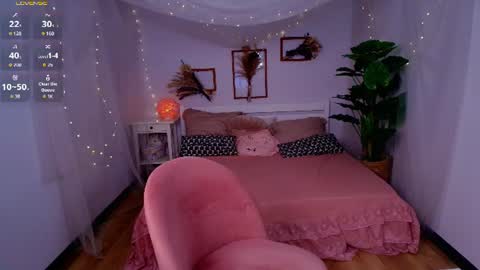 Eva  online show from August 2, 2:43 am